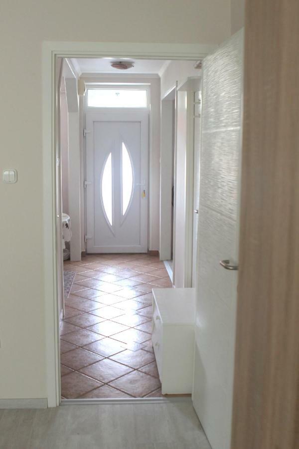 Strandfuerdo Apartman 埃格尔 外观 照片