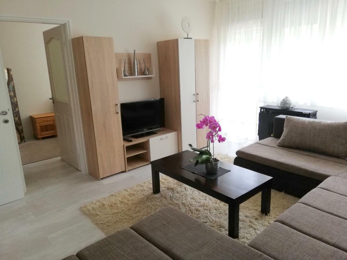 Strandfuerdo Apartman 埃格尔 外观 照片